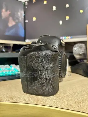 Canon 5D Mark IV