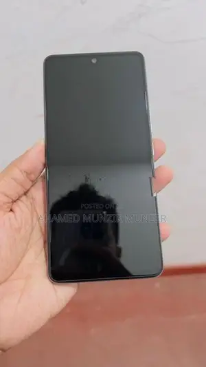 iqoo 9 SE (Used)