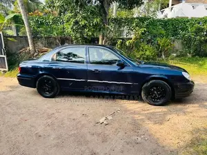 Hyundai Sonata 2001