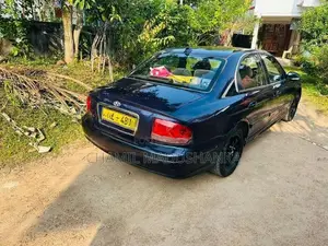 Hyundai Sonata 2001