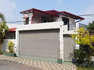 Kaduwela Modern House for Sale