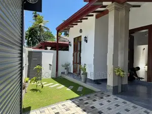 Spacious Brand New House for Sale in Piliyandala