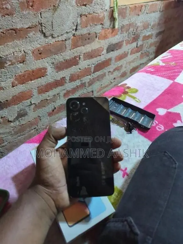 Xiaomi 12 (Used)