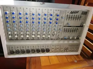 Powered Mixer