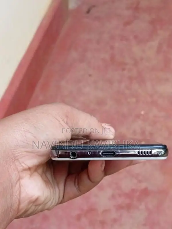 Samsung Galaxy A52s (Used)