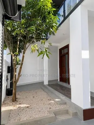 Modern Luxury Quality Valuable House for Sale in Piliyandala