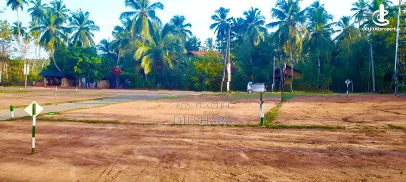 බෙලිඅත්ත රෝහල අසන්නයෙන් ඉඩමක්