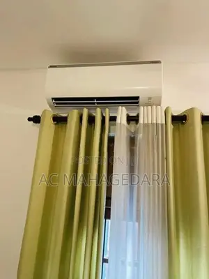 12000BTU Daikin Non Inverter Brand New Air Conditioner