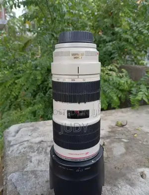 Canon 70-200mm 2.8 Lens