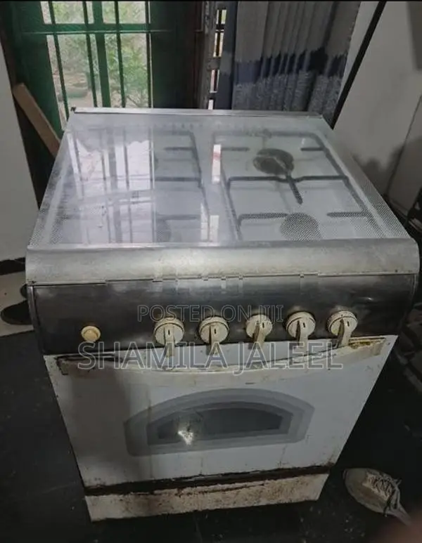 4 Burner Gas Cooker with Oven