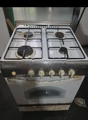 4 Burner Gas Cooker with Oven