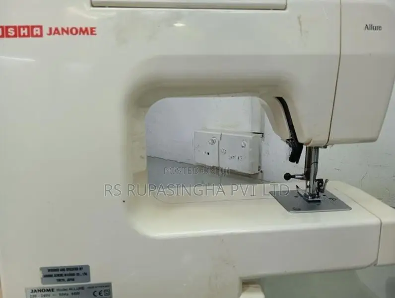 Janome Portable Machine