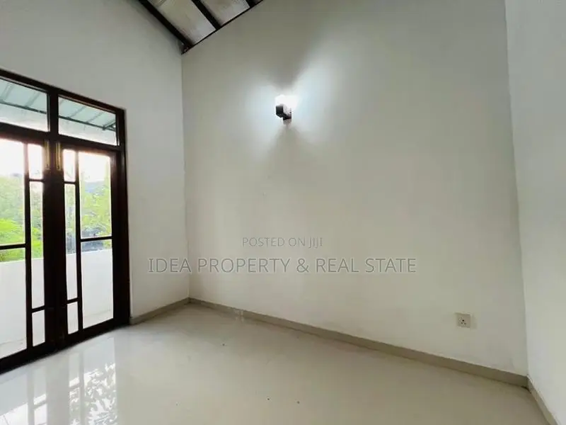 (HRS - 434) Modern Valuable Two Storey House sale in Piliyandala