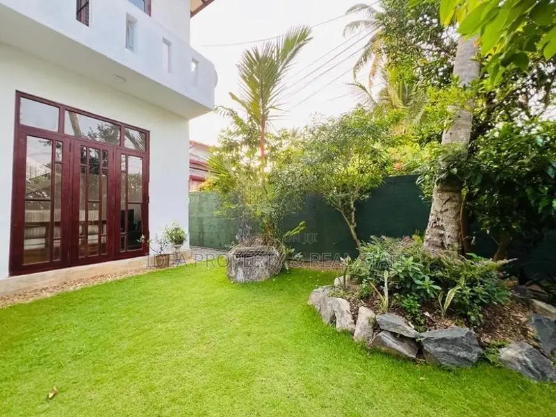 (HRS - 434) Modern Valuable Two Storey House sale in Piliyandala