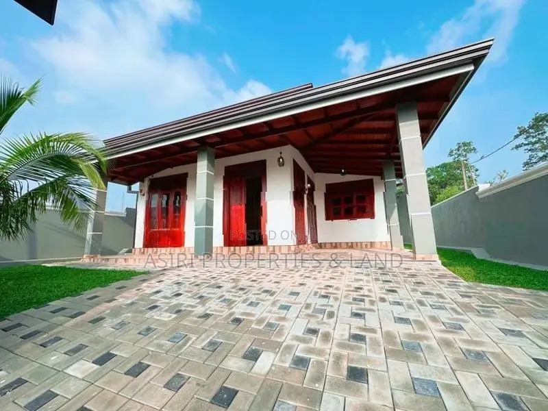 Brand New 3 Bedrooms House for sale in Homagama Godagama