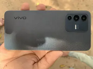 Vivo V23 (Used)