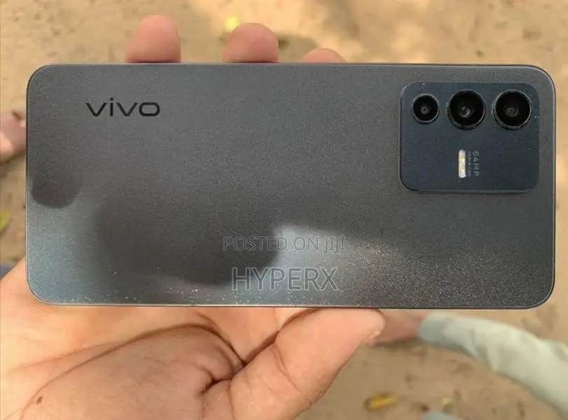 Vivo V23 (Used)