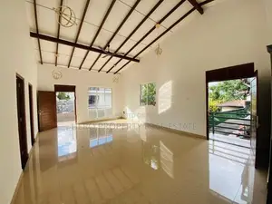 Brand New Luxury Upper Floor House for Rent in Pelawatta