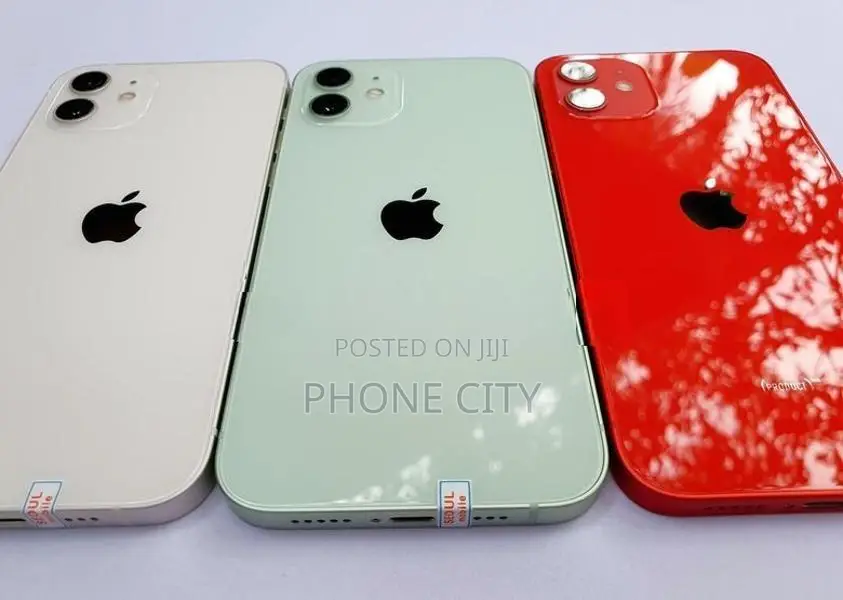 Apple iPhone 12 64GB (Used)