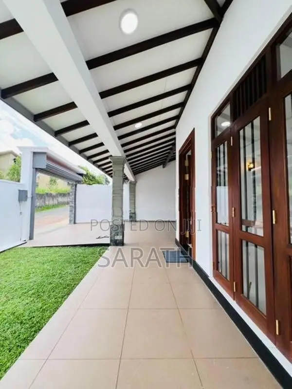 Well Build Brand New House Sale Malabe