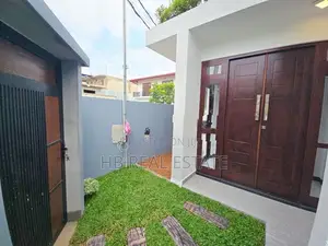 Kottawa Designed Luxury Two Storey House for Sale