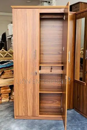 6×2.5 ft Cupboards