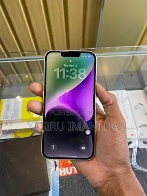 Apple iPhone 14 (Used)