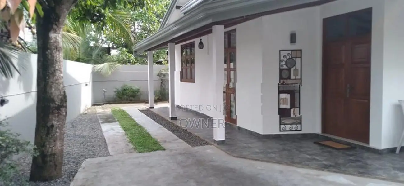 Fully Furnished Holiday Bungalow for Short Term Rent in Bokundara