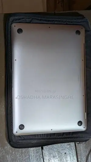 Apple MacBook Air M1