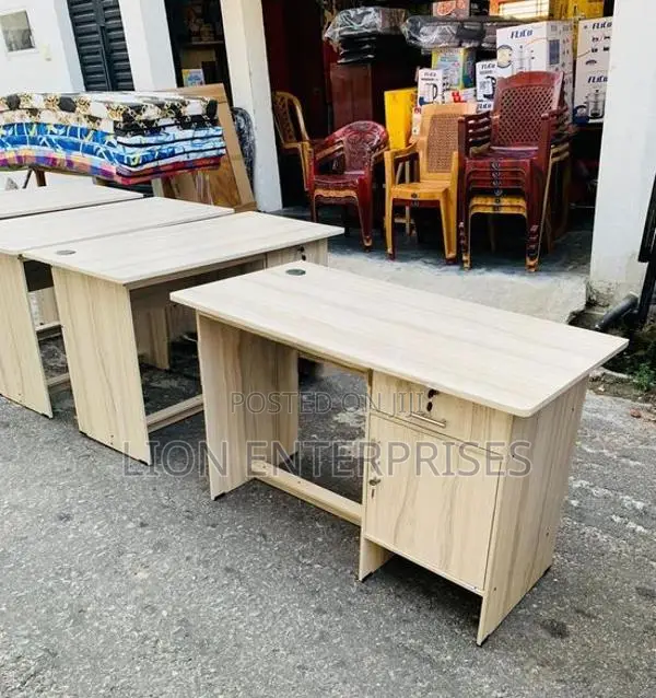 4×2 Melamine office tables