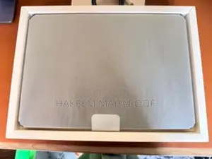 Apple MacBook Air M5 13 Inch