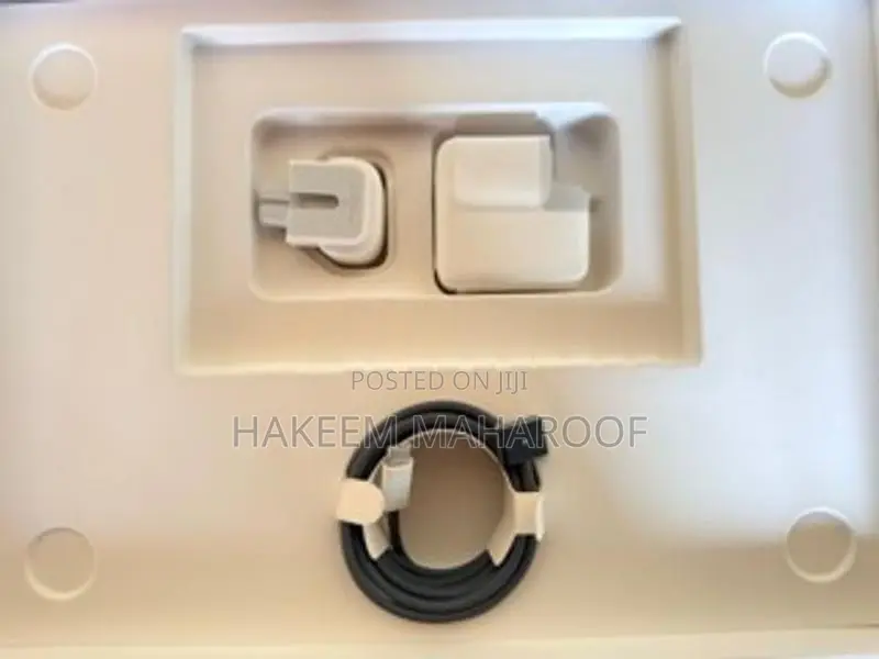 Apple MacBook Air M5 13 Inch