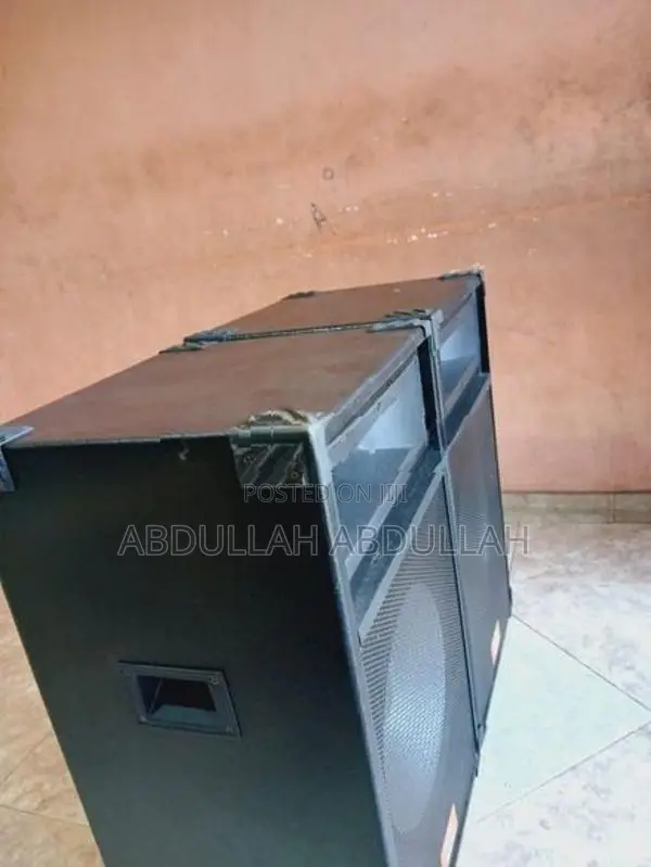Speaker Set