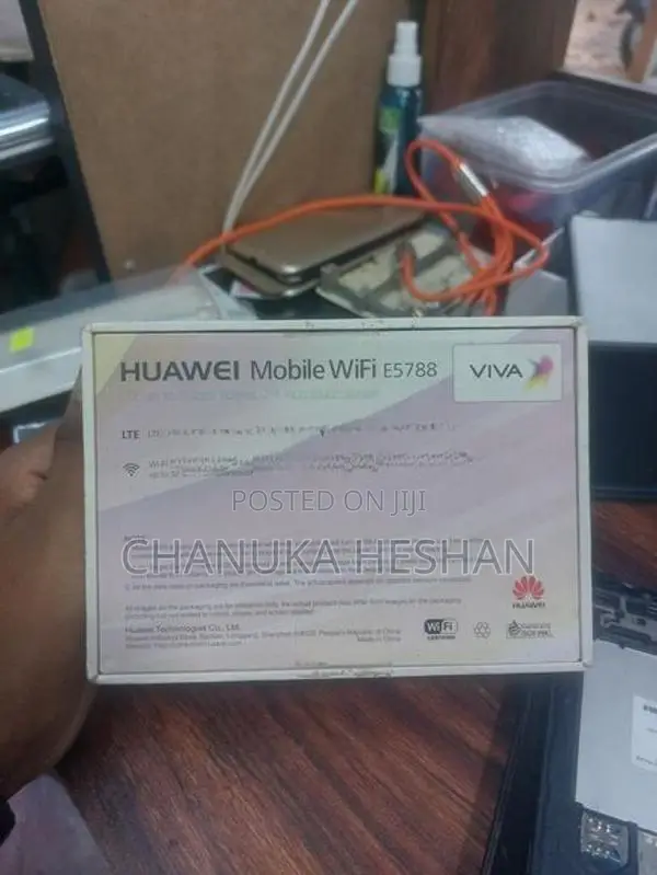 Huawei Mobile Router Viva E5788 (Used)