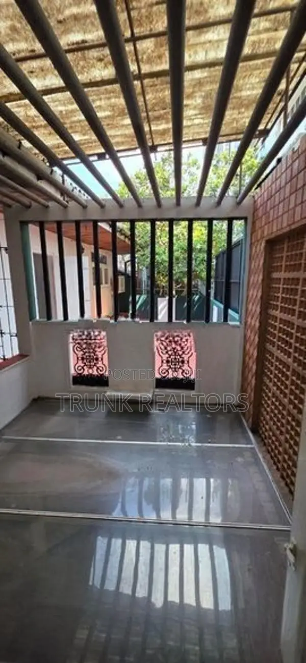 Bauddhaloka Mawatha 06BR House For Rent (NK107596)