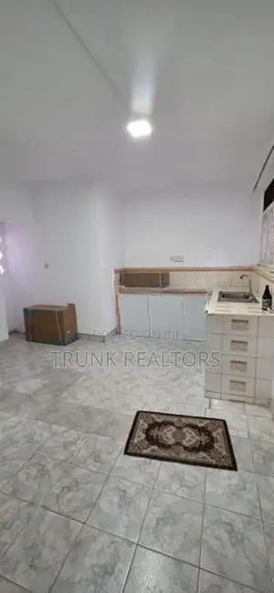 Bauddhaloka Mawatha 06BR House For Rent (NK107596)