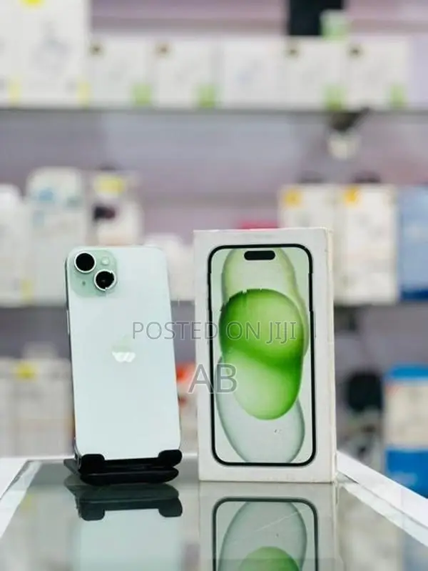 Apple iPhone 15 (Used)