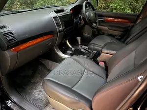Toyota Land Cruiser Prado TRJ 120 2006