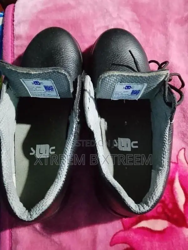 Safety Shoes