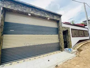 මනාව නිමකළ වඩාත් ඉඩකඩ ඇති අතිනවීන තනිමහල් නිවසක් විකිණීමට - Piliyandal