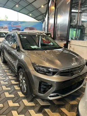 Kia Stonic Petrol 2025