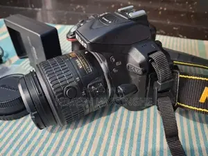 Nikon D5300 DSLR Camera