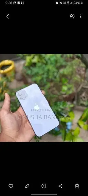 Apple iPhone 11 (Used)
