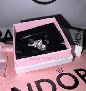 Pandora Double Heart Sparkling Ring