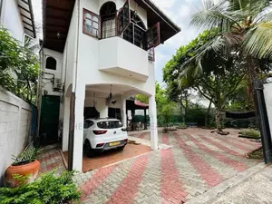 Spacious Designed Modern Two Story House for Rent in Thalawathugoda