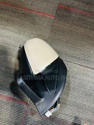 Raize Side Mirror