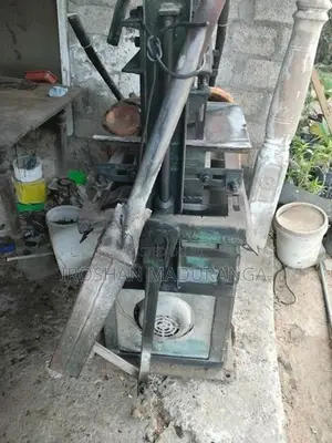 Block Gal Machine