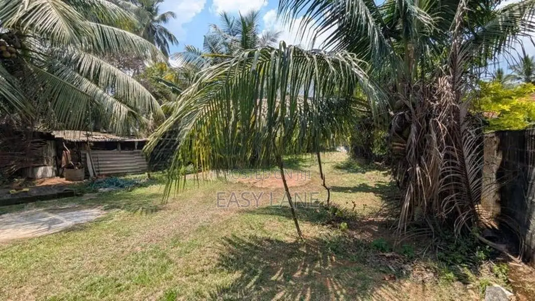 Land for Sale in Kaduwela