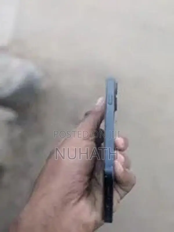 Apple iPhone 15 (Used)