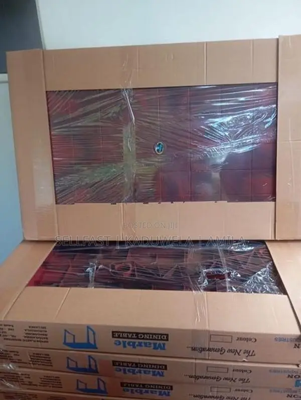 Plastic Dining Table
